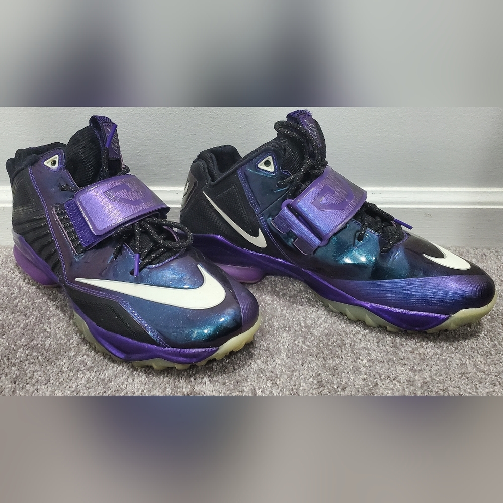 Nike Zoom CJ Trainer 2 Galaxy size 8.5
